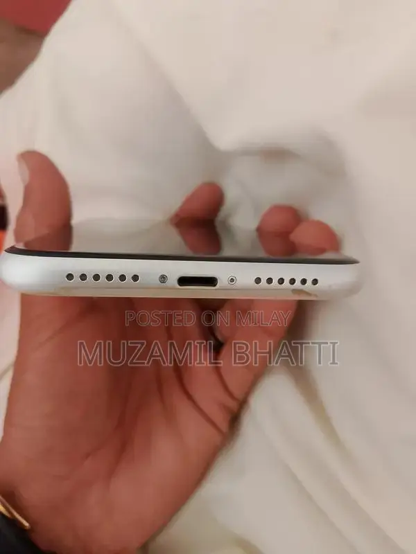 Apple iPhone 11 Smartphone Mobile Device