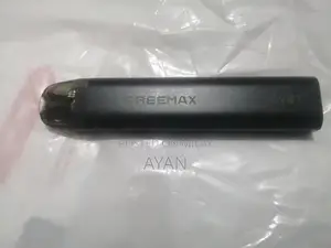 Photo - Freemax Evox Compact Portable Device