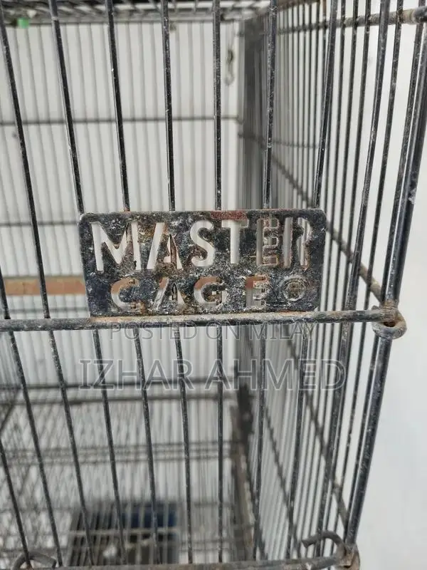 12-Compartment Small Animal Housing Cage