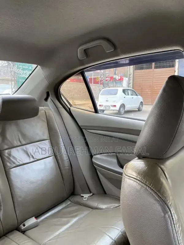 Honda City 2013 Automatic Sedan - Low Mileage Full Option Variant