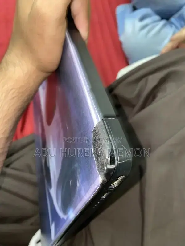 Women's Traditional Saree with Elegant Design and Classic Styling