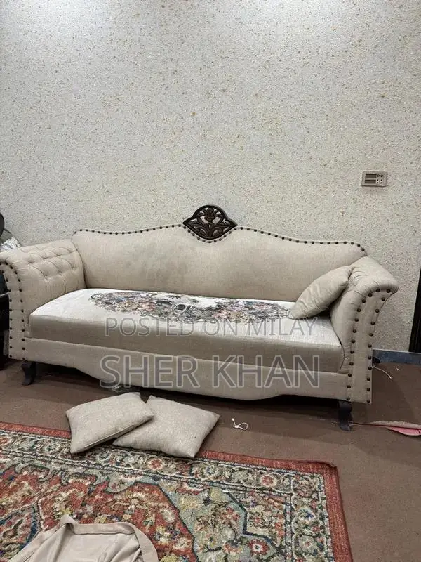 Spacious 7-Seater Sofa in Excellent Condition