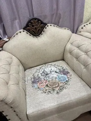 Spacious 7-Seater Sofa in Excellent Condition