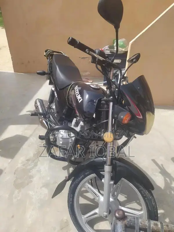 GD110 Motorcycle - Low Mileage First Owner Vehicle