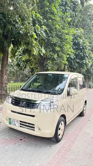 Photo - Honda Life Compact Family Car - Low Mileage, Excellent Condition