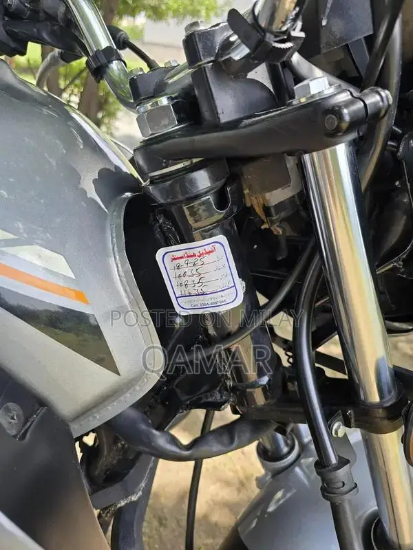 Honda CB 150F Motorcycle - Low Mileage, Well-Maintained Sports Bike