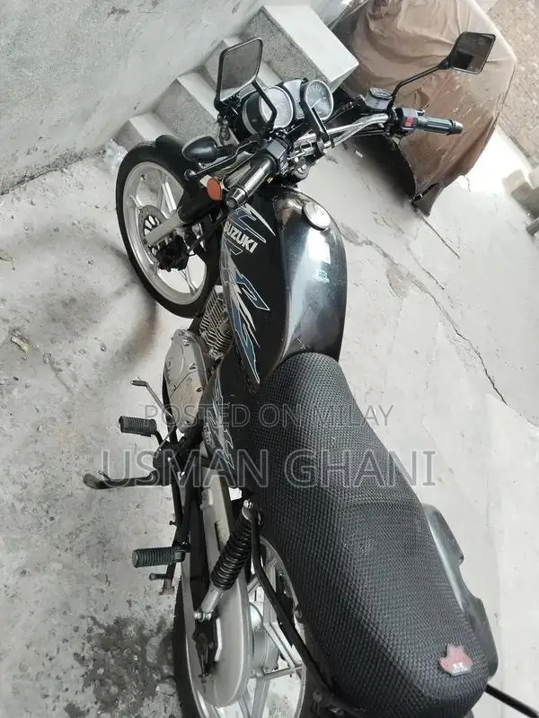 Suzuki GS150 SE Motorcycle - Well-Maintained Bike for Enthusiasts