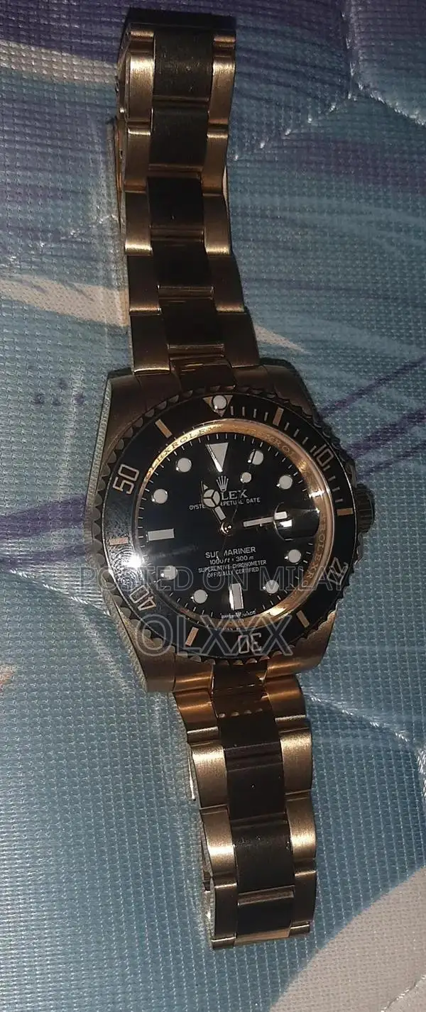 Pristine Rolex Submariner Luxury Dive Watch - Collector's Condition
