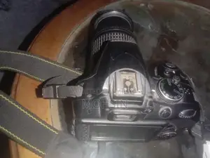 Photo - Nikon D3300 DSLR Camera