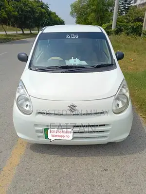Suzuki Alto 660cc Compact City Car - Manual Transmission