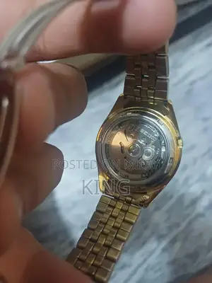 Seiko 5 Automatic Watch - Authentic Japanese Timepiece with Original B