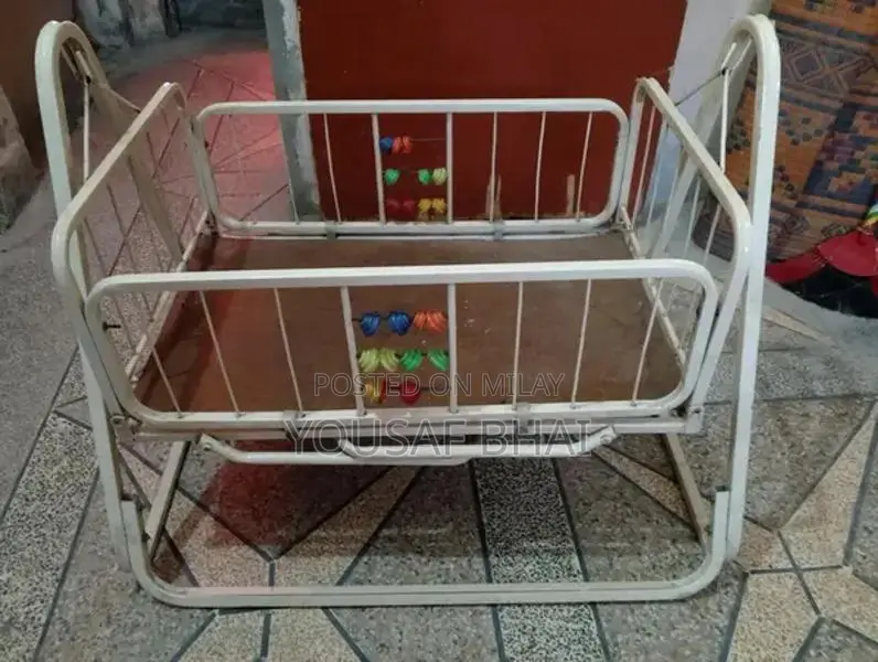 Foldable Baby Swing Bed - Portable Infant Sleeping Solution