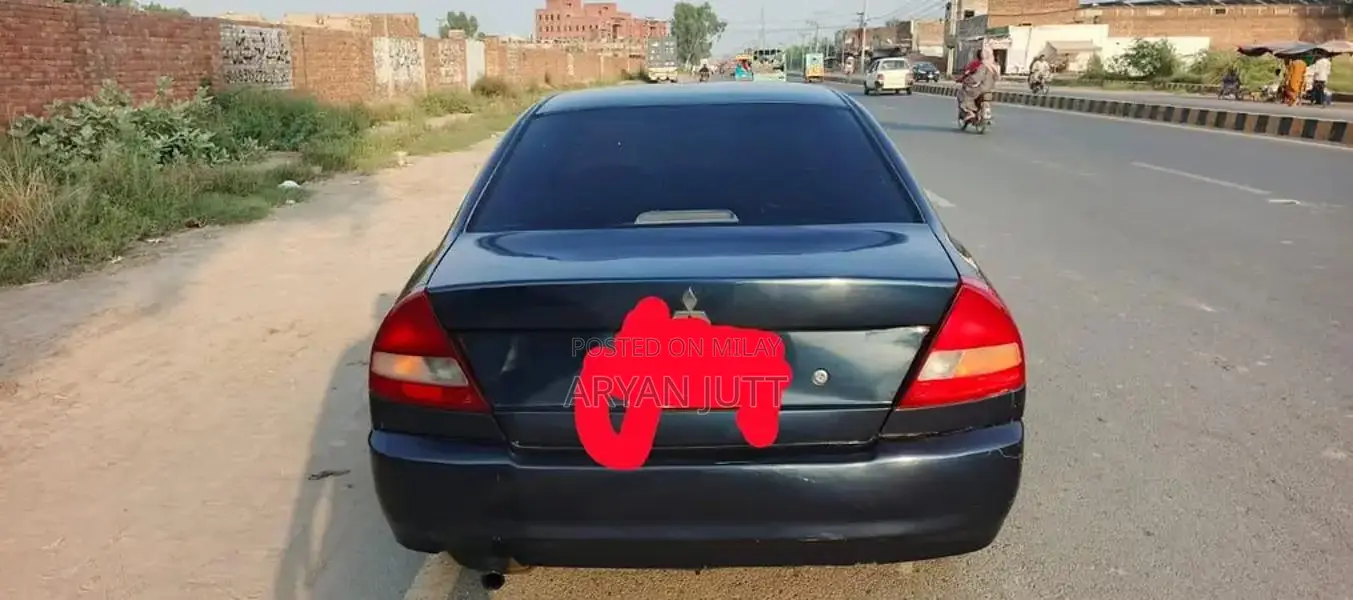 Toyota Automatic Transmission Vehicle with Alloy Rims