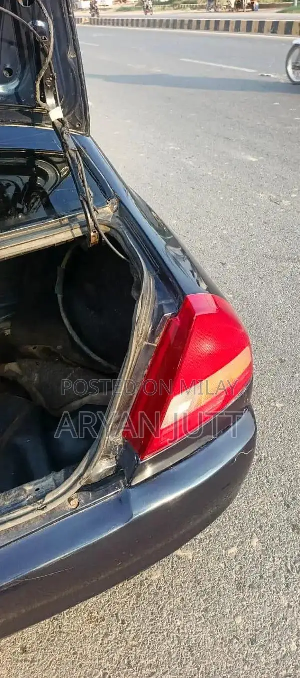 Toyota Automatic Transmission Vehicle with Alloy Rims