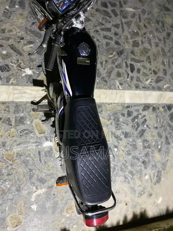 Honda CG 125 Motorcycle - 2025 Model Upcoming Release