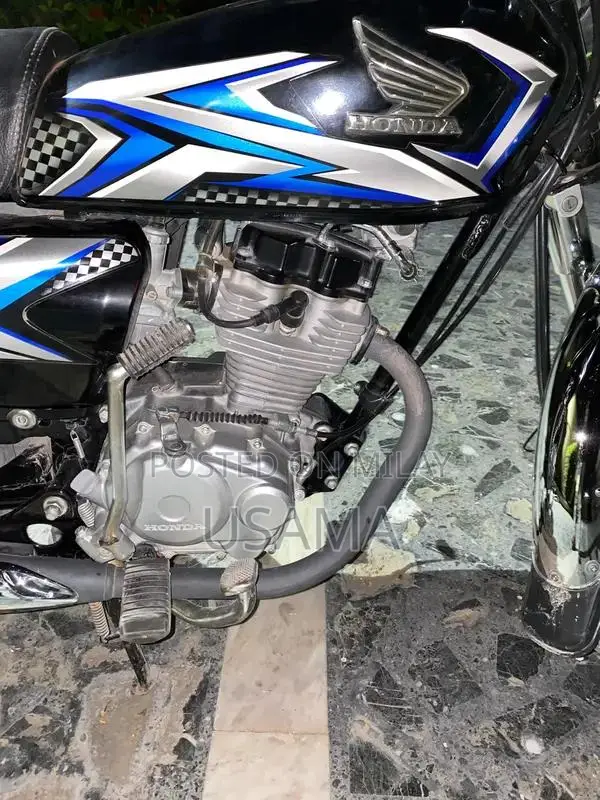 Honda CG 125 Motorcycle - 2025 Model Upcoming Release