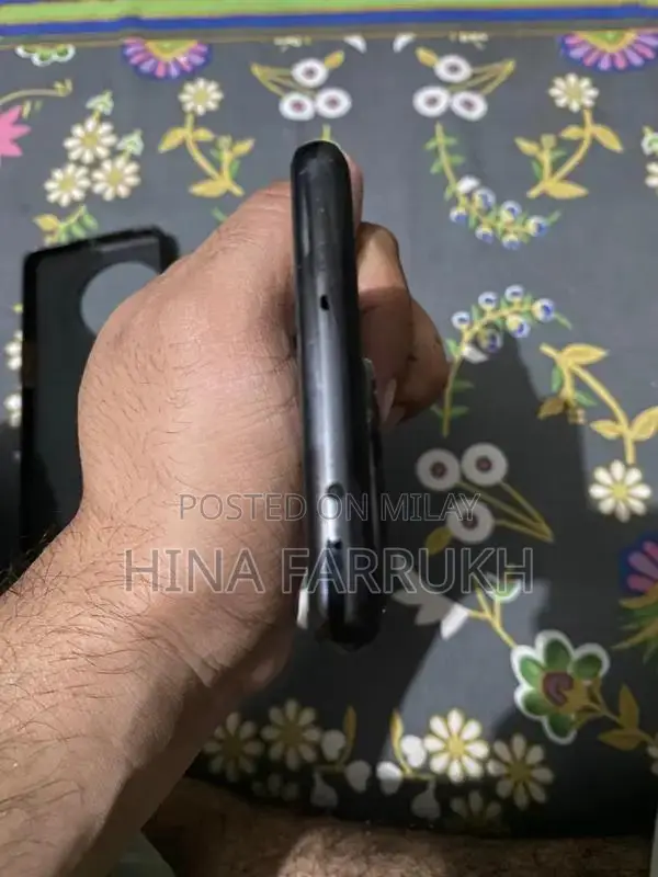 OnePlus 11R Smartphone - High Performance Mobile Device