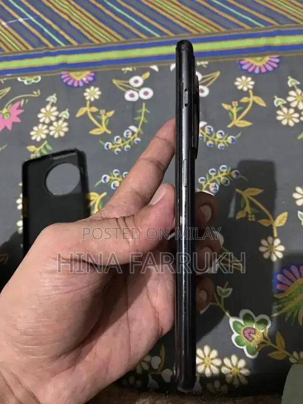 OnePlus 11R Smartphone - High Performance Mobile Device