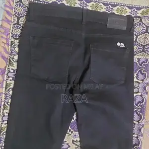 Men's Slim Black Pant - Size 32 Waist Trousers