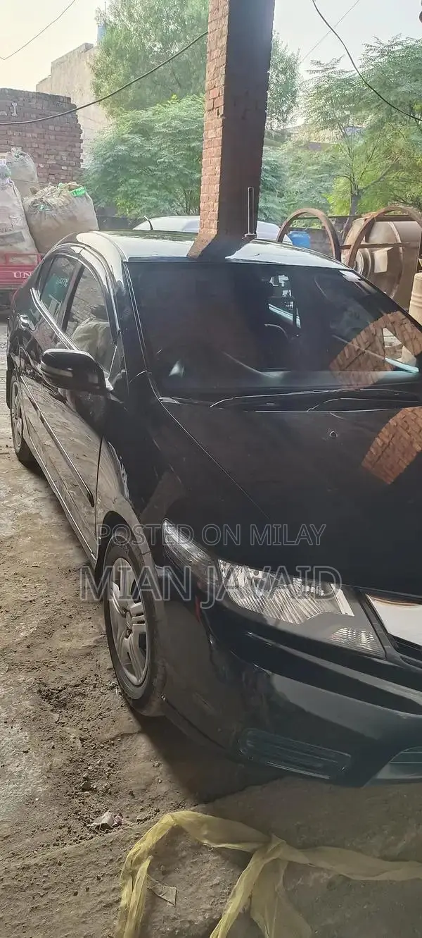 Honda City 2018 Sedan - Low Mileage Compact Sedan