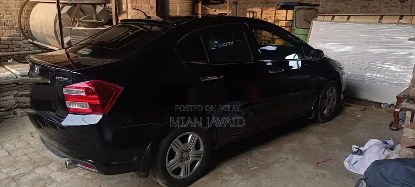 Honda City 2018 Sedan - Low Mileage Compact Sedan