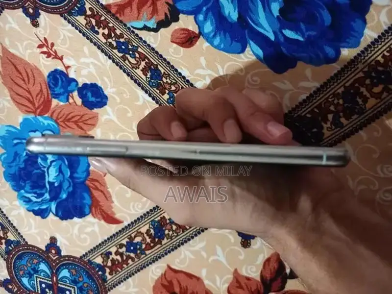 Apple iPhone X 64GB PTA Approved Smartphone