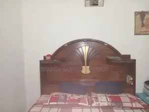 Photo - Comfortable Bed with Classic Design