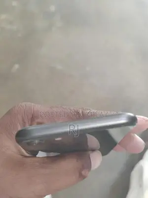 Apple iPhone 8 - High Health Waterproof Smartphone