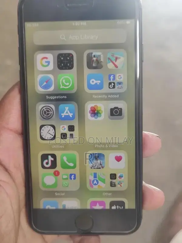 Apple iPhone 8 - High Health Waterproof Smartphone