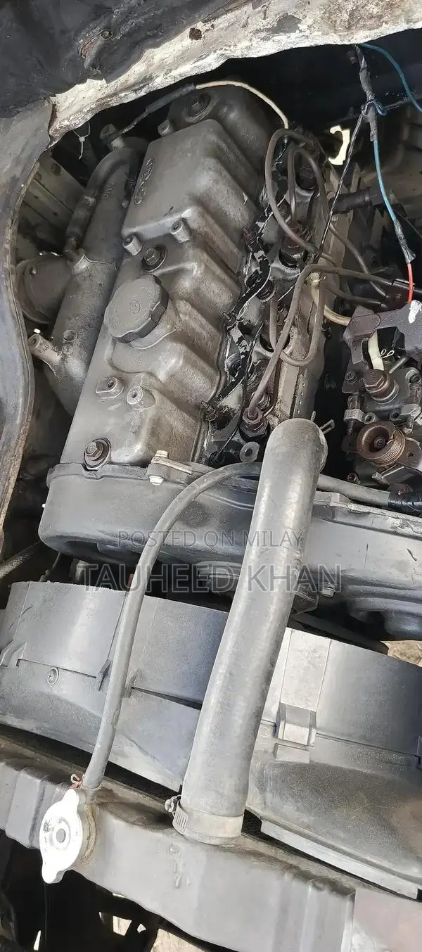 2005 Hyundai Shehzore Truck with Clear Documents