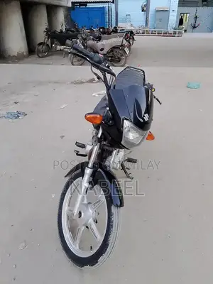 Suzuki GD 110 Motorcycle - Low Maintenance Single Cylinder Bike