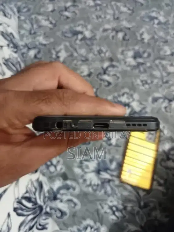 Vivo Smartphone - Non-Functional Device for Parts or Repair