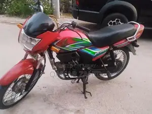 Photo - Honda Pridor Motorcycle - Low Mileage City Ride