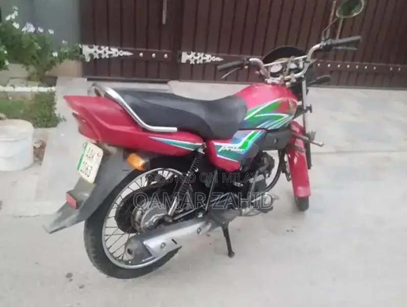 Honda Pridor Motorcycle - Low Mileage City Ride