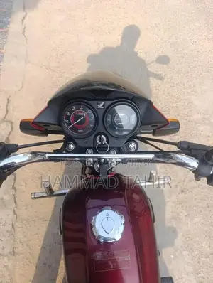 Honda Pridor 100cc Motorcycle - 2024 Model Lightweight Urban Commuter