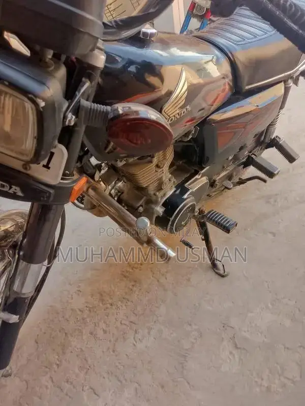 Honda CG 125 Motorcycle - 2022 Model in Excellent Condition