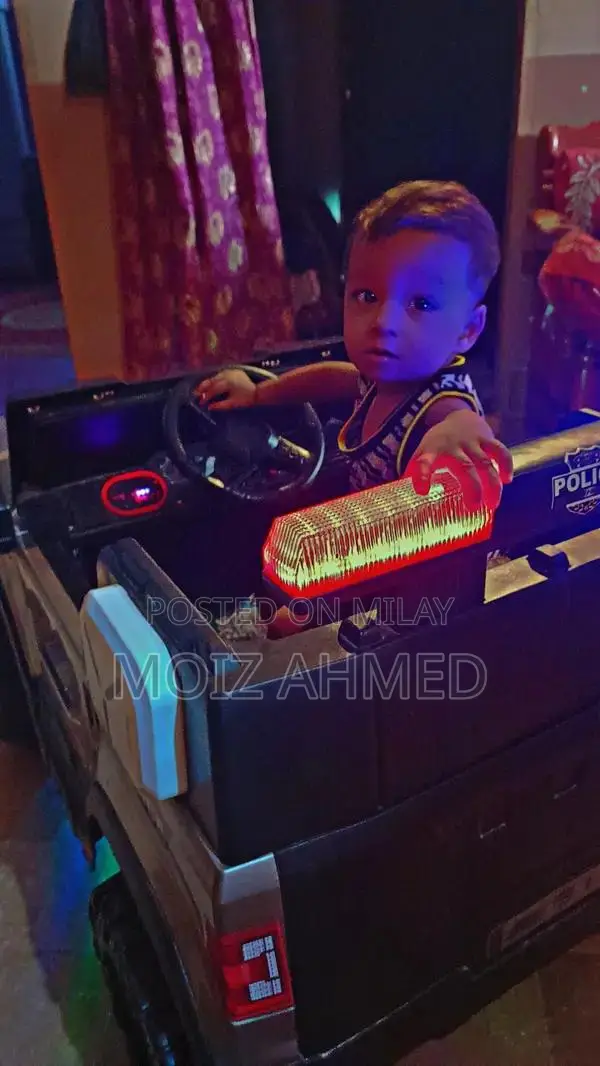 Kids Battery-Operated Remote Control Police Jeep Toy