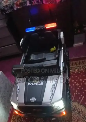 Kids Battery-Operated Remote Control Police Jeep Toy