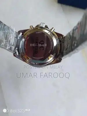 Del Mar Classic Analog Wristwatch - Timeless Elegant Design