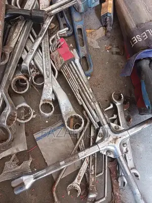 Photo - Professional Multi-Purpose Tool Kit for Home and Workshop