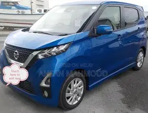 Low-Maintenance Vehicle with Minor Side Scratches