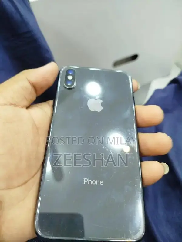 Apple iPhone X 64GB Black Smartphone