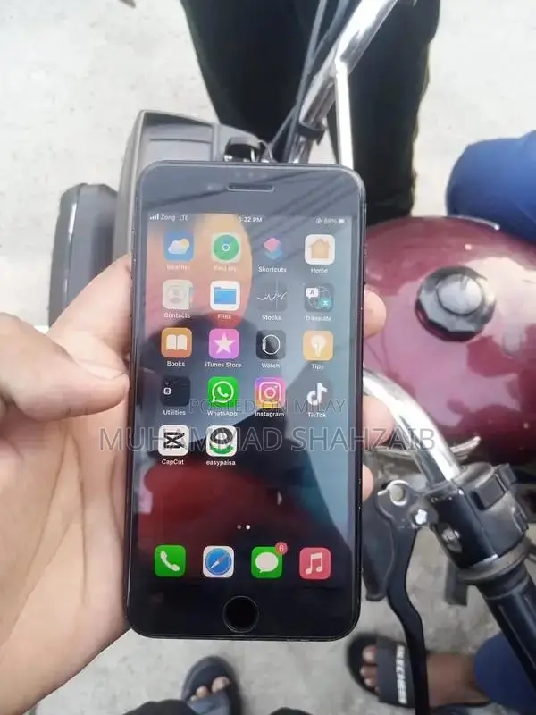 Apple Smartphone PTA Approved Excellent Condition