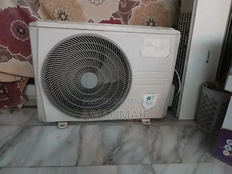 Gree Non-Inverter Split AC - 1 Ton and 1.5 Ton Models
