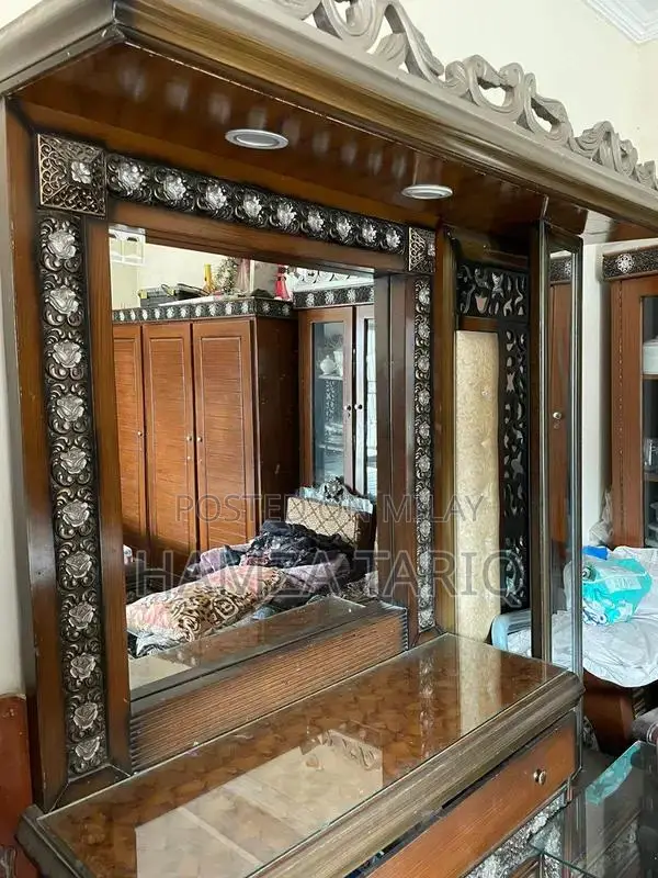 King Size Bed Set with Side Tables and Dressing