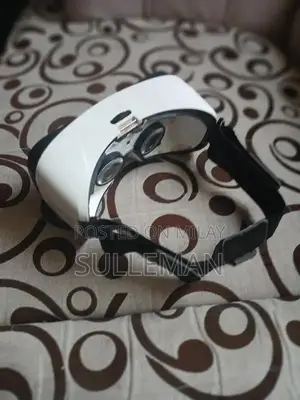 Bloody J437 Headphones with VR Box and Tablet Accessories