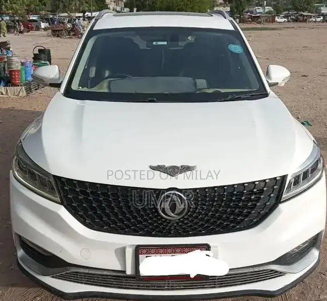 Dfsk Glory 580 Pro 2022 Compact SUV with Low Mileage