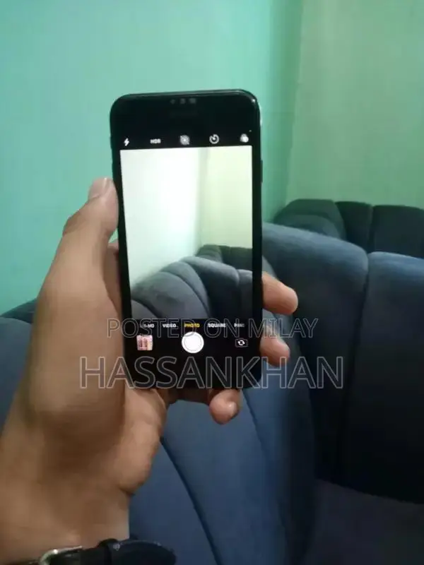 Apple Smartphone 256GB Storage Water-Resistant Excellent Condition