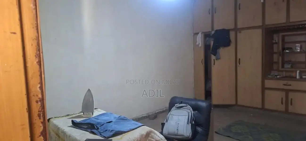 Spacious Private Room with Attached Bathroom in Shared Flat