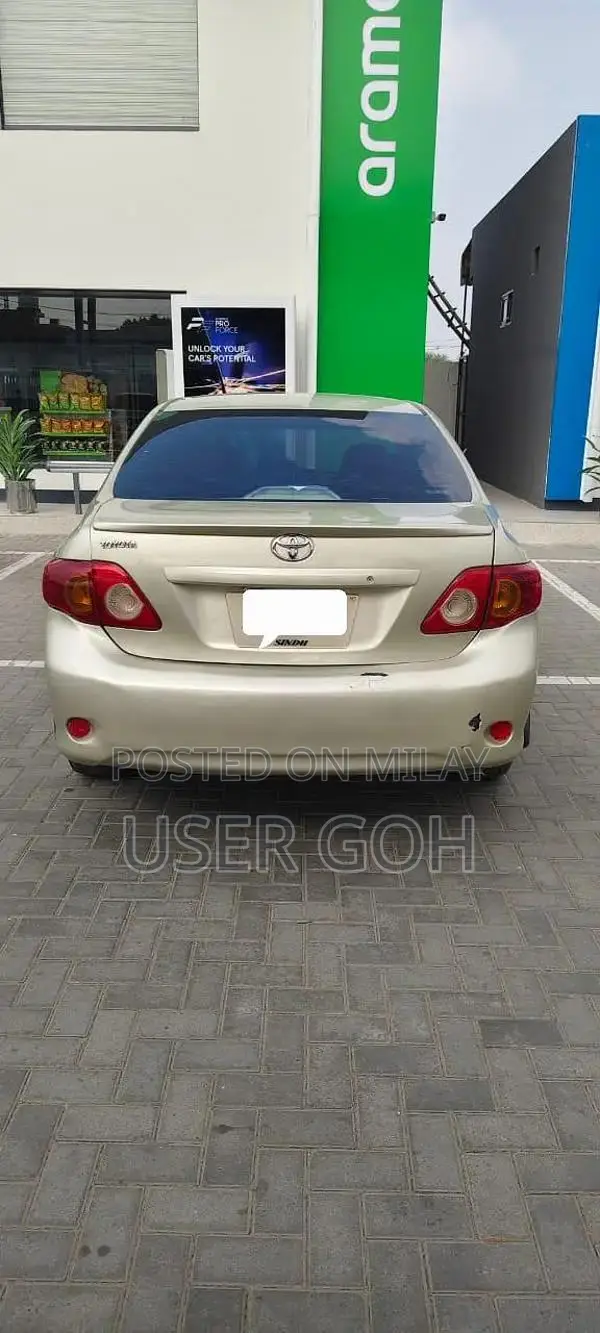 Toyota Corolla GLI - Genion Edition Sedan